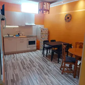 hostal-paraiso-tenerife.adeje-hotels.com/